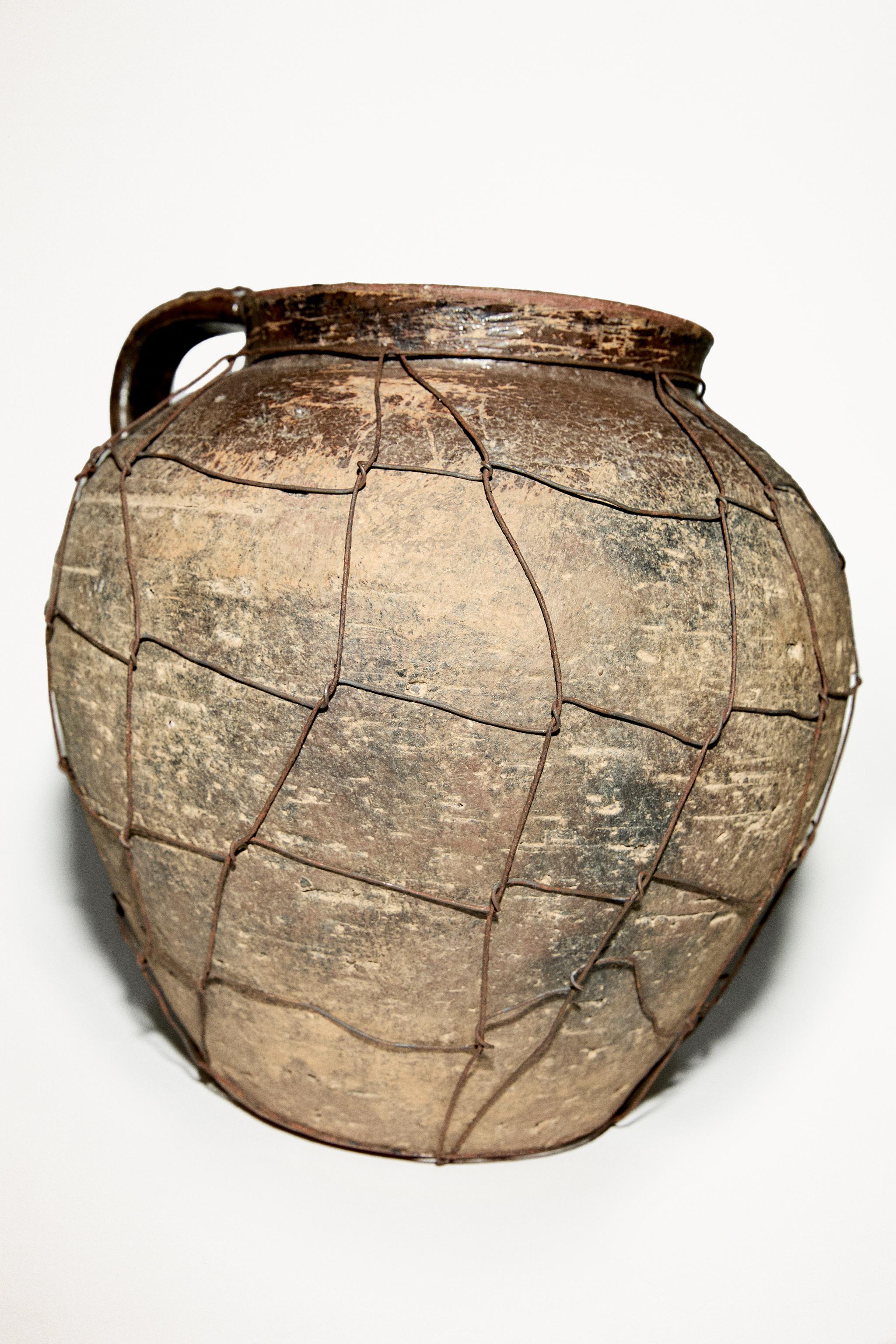 TERRACOTTA LATTICE VASE